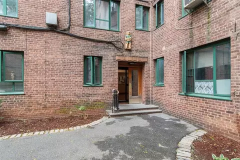 1501 Metropolitan Ave #8A, Bronx, NY 10462