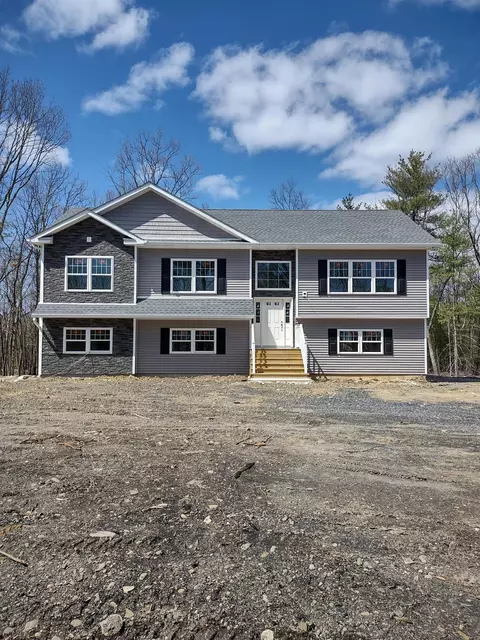 205 Ruby Rd, Kingston, NY 12401