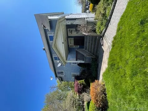 52 Second Ave, Clarkstown, NY 10954