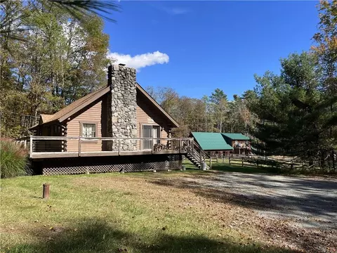 50 Ryans Grove Rd, Highland, NY 12732