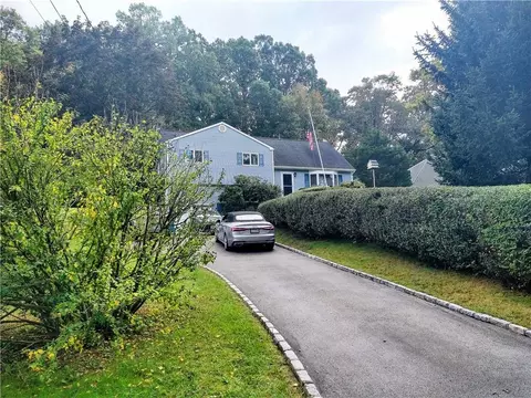362 Alpine Dr, Cortlandt, NY 10567