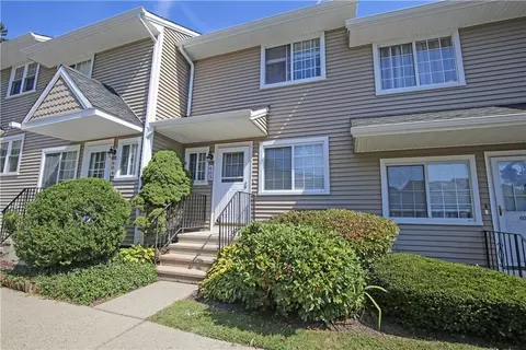 603 Covington Green Ln, Patterson, NY 12563