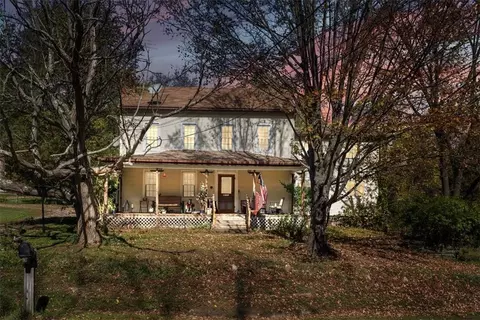 604-608 Mullock Rd, Greenville, NY 12771