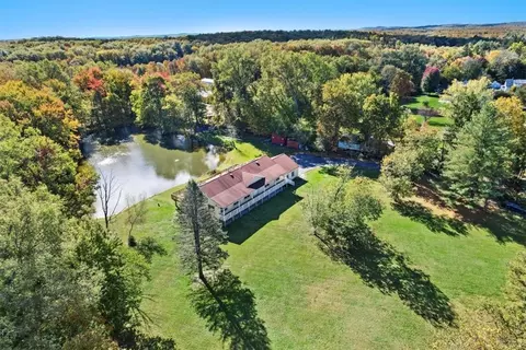 214 Brown Rd, Wallkill, NY 10941