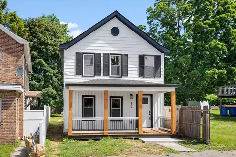 97 Gage St, Kingston, NY 12401