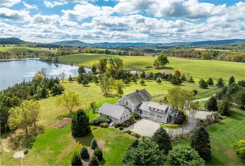 470 Sharon Station Rd, Amenia, NY 12501