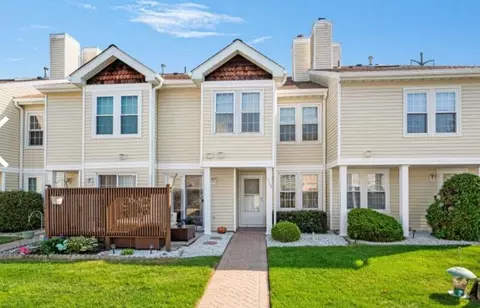 1008 Whispering Hls, Chester, NY 10918