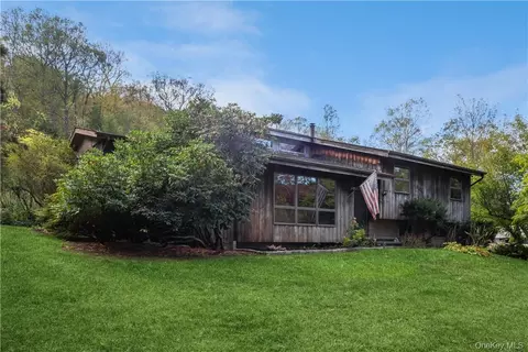 673 Route 301, Philipstown, NY 10516