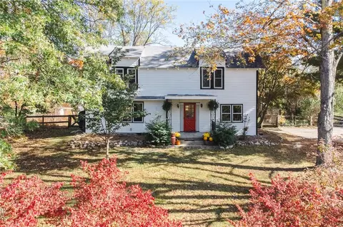 51 Hamilton Rd, Mamakating, NY 12722
