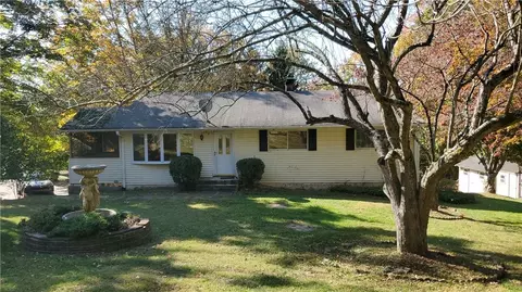 34 Avery Rd, Carmel, NY 10512