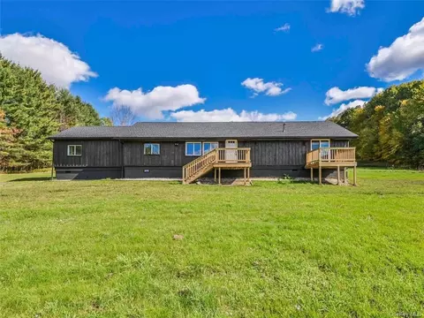 402 Menges Rd, Livingston Manor, NY 12758