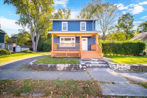 183 North St, Newburgh, NY 12550