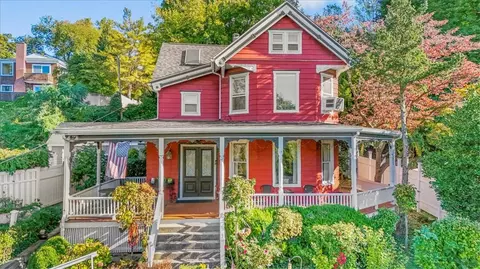 7 Hillside Ave, Cortlandt, NY 10520