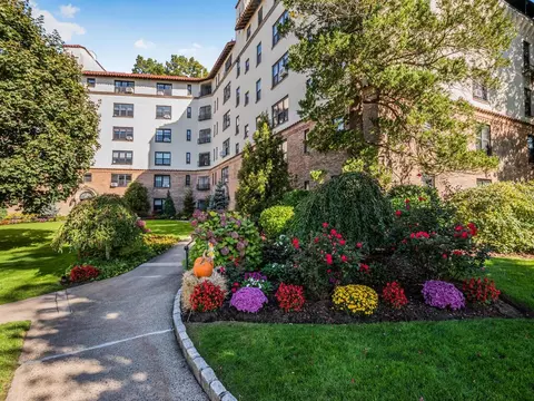 1273 North Ave #6CD, New Rochelle, NY 10804