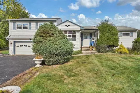 25 Marc Ter, Monroe, NY 10950