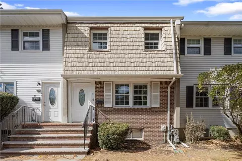 42 Alan Rd, Ramapo, NY 10977