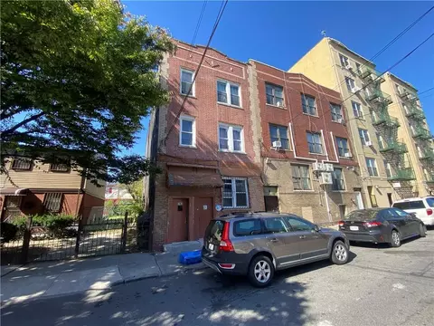 763 Jackson Ave, New York, NY 10456