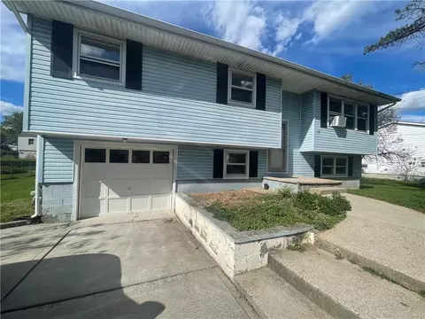 13 Martin St, Middletown, NY 10940