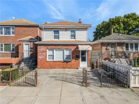 1620 Ohm Ave, New York, NY 10465