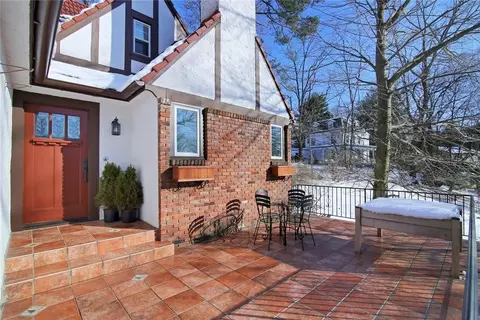 1159 Dobbs Ferry Rd, Greenburgh, NY 10607