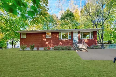 53 Silver Spring Rd, New Windsor, NY 12553