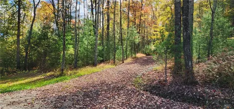 300 Painter Hill Rd, Wawarsing, NY 12763