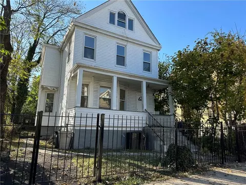 342 S 7th Ave, Mount Vernon, NY 10550