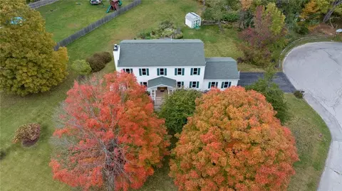 21 Tanner Dr, Beekman, NY 12570