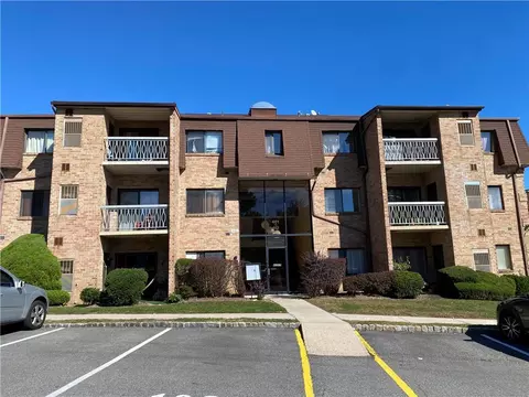 410 Kennedy Dr, Ramapo, NY 10977