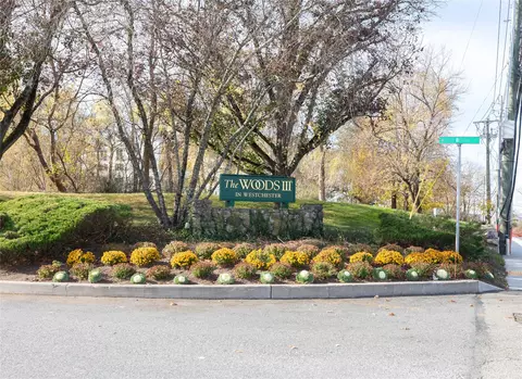 3 Hopkins Ln #3, Peekskill, NY 10566