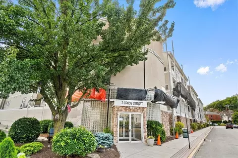 3 Cross St #114, Ramapo, NY 10901