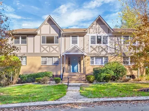 108 Yorkshire Dr #Y3, Ramapo, NY 10901