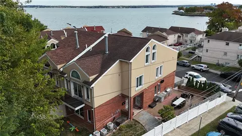 3175 Wissman Ave, New York, NY 10465