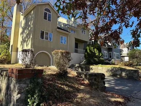 414 N Fulton Ave, Mount Vernon, NY 10552