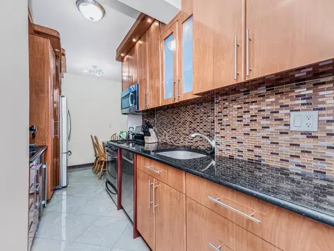 99-60 63rd Rd #14Z, Rego Park, NY 11374