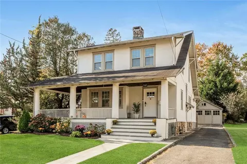 94 Glen Ave, Port Chester, NY 10573