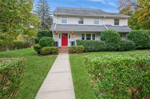 104 Corona Ave, Pelham, NY 10803