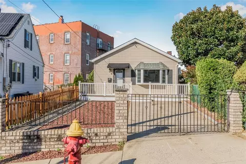 55 Kimball Ave, Yonkers, NY 10704