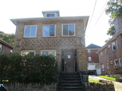 578 E 3rd St E, Mount Vernon, NY 10553