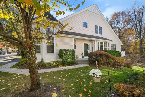 25 Briarbrook Dr, Briarcliff Manor, NY 10510
