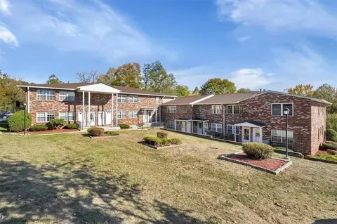 276 Temple Hill Rd #2705, New Windsor, NY 12553