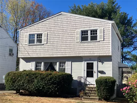 165 Gaylor Rd, Scarsdale, NY 10583