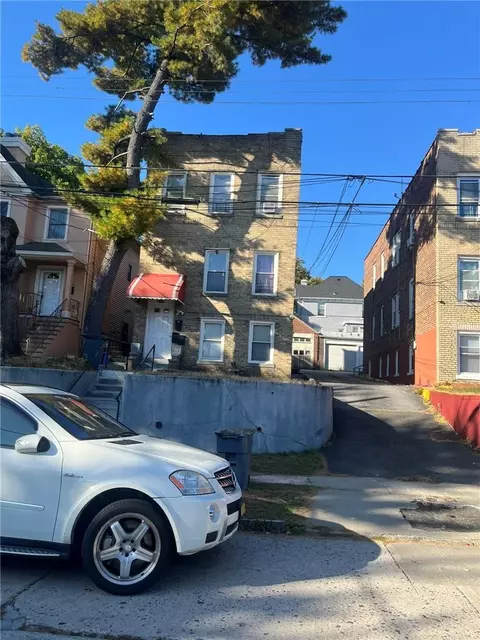 630 S 4th Ave, Mount Vernon, NY 10550