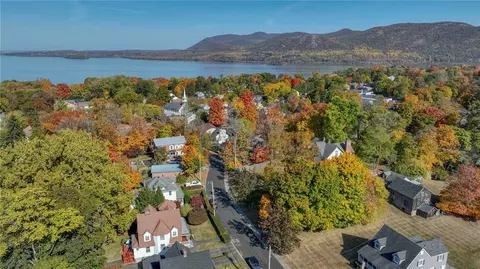 26 Clark Ave, Cornwall On Hudson, NY 12520
