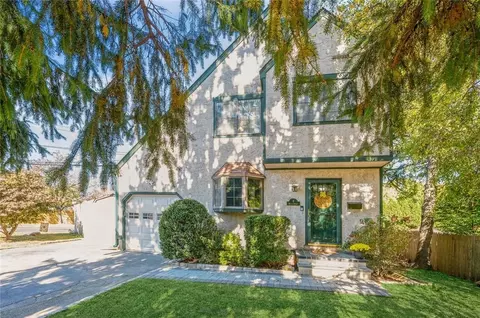 9 Walter St, Greenburgh, NY 10591