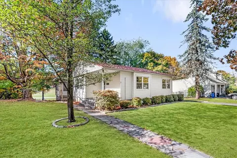 7 Hampton Pl, Newburgh, NY 12550