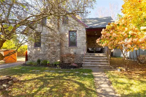 12 Woodland Ave, Poughkeepsie, NY 12603