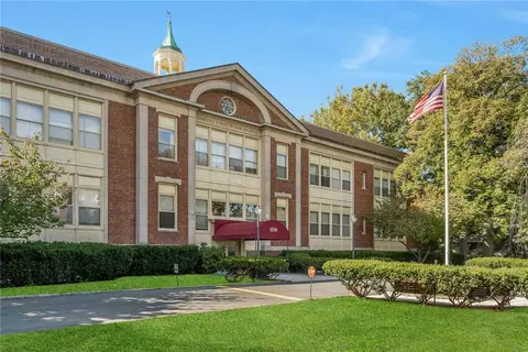 1250 N New #307, Rochelle, NY 10804