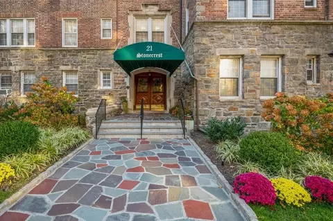 21 N Chatsworth Ave #4-L, Larchmont, NY 10538