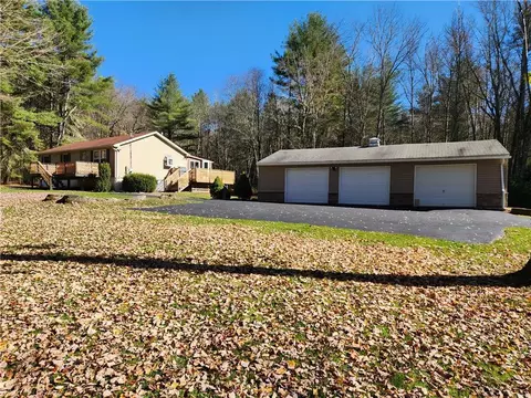 68 Old Tacy Rd, Swan Lake, NY 12783